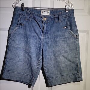 Levi's Y2K Jean Shorts Blue Denim Size 10